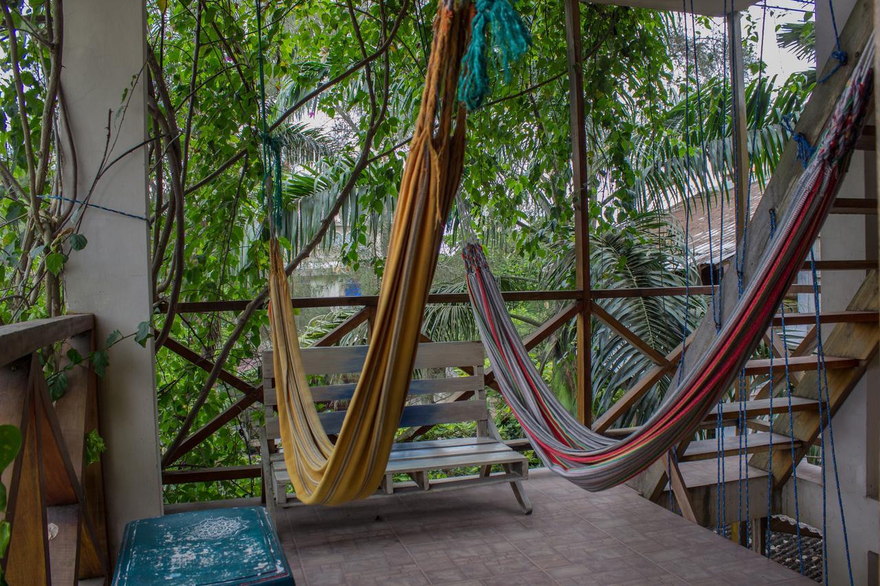 Hostal Moai 몬따니따 외부 사진